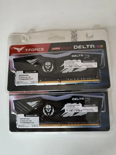 Memória TEAMGROUP T-Force Delta RGB