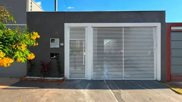 Casa terrea reformada a venda no Nova Lima