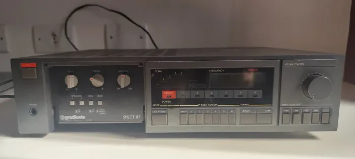 Receiver Gradiente SPECT 87