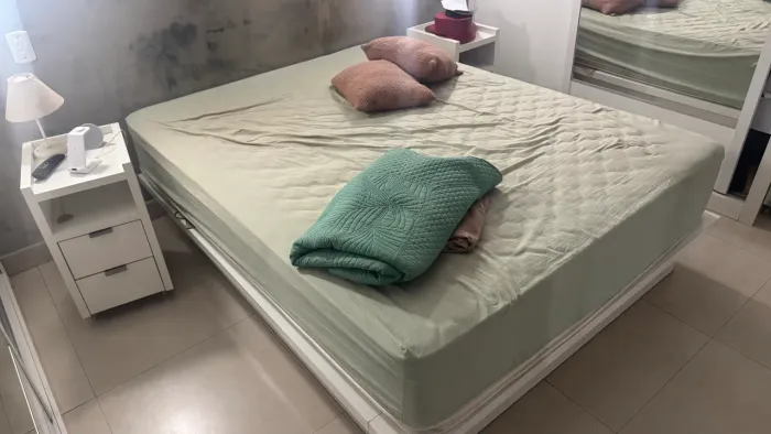 Cama Japonesa MDF e colchão Queen Castor