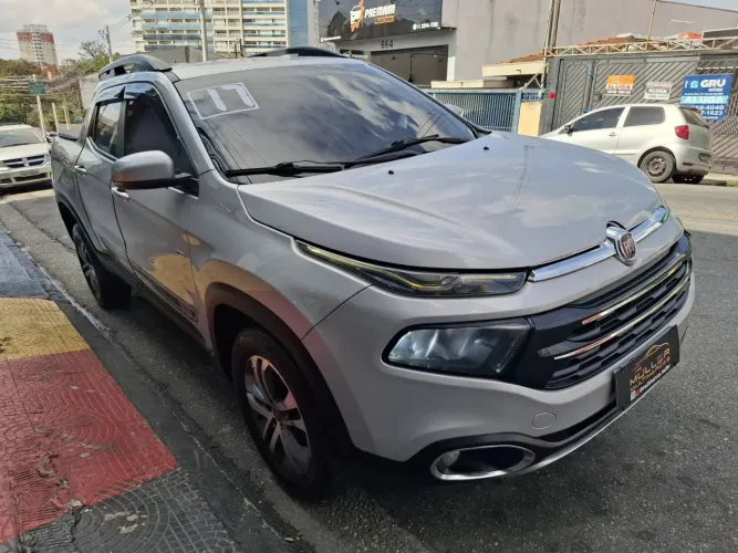 Fiat Toro Freedom 2.0 16V 4X2 TB Diesel Mec. 2017