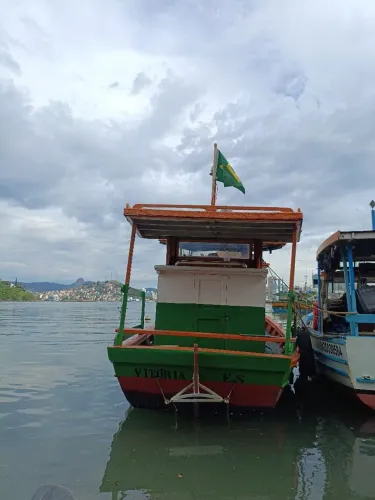 Barco a venda todo reformado 