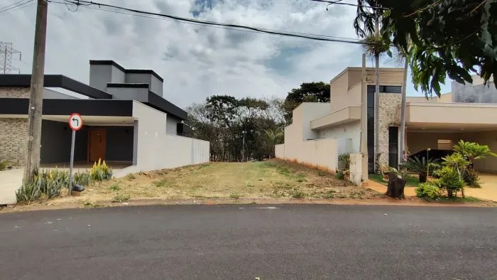 TERRENO À VENDA  CONDOMÍNIO VILLAGE DAMHA II | SÃO JOSÉ DO RIO PRETO