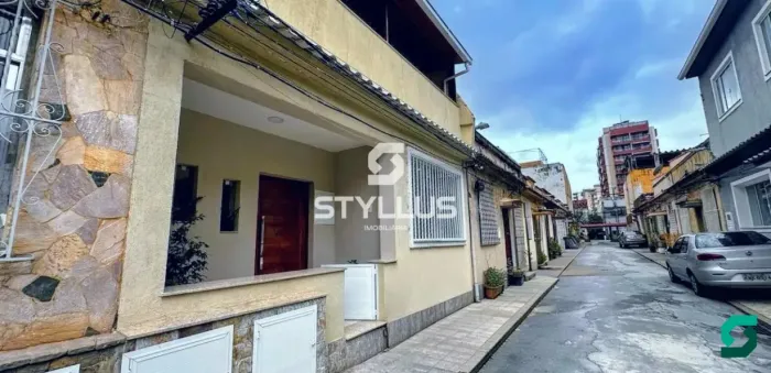 Méier | Casa de Vila 3 quartos, sendo 2 suites