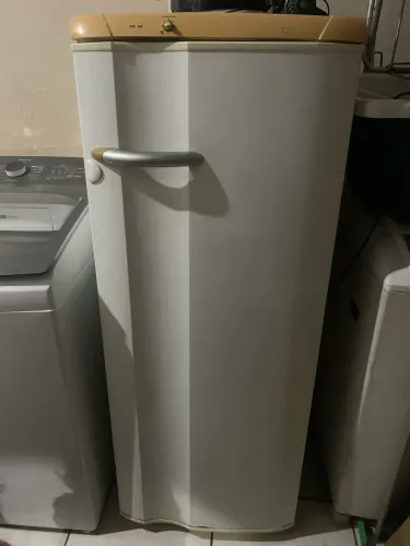 Geladeira 220