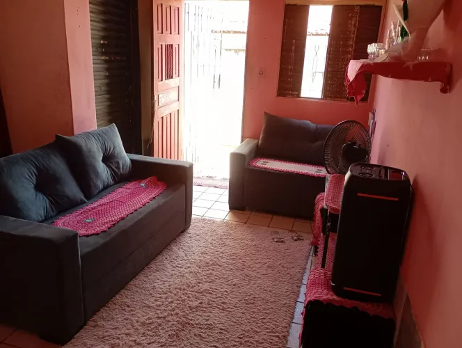 Vende-se casa 