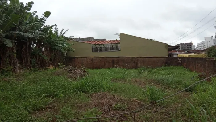 Terrenos à venda em Jardim Alvorada, Maringá-PR