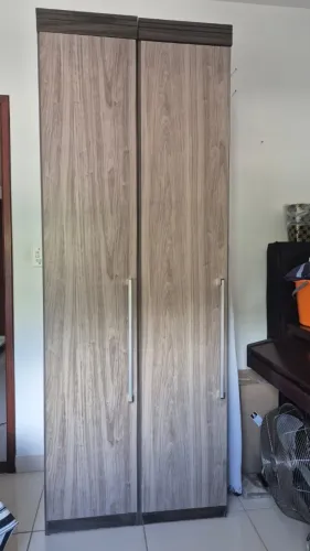 Guarda Roupas de Solteiro