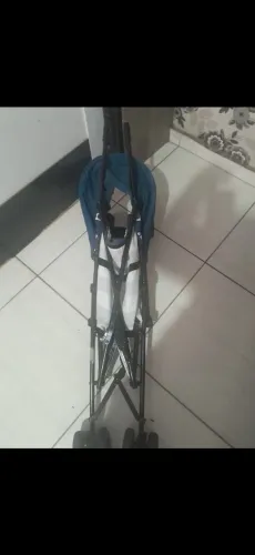 Vende-se carrinho guarda chuva