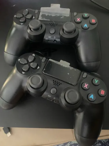 Controle ps4 paralelo, 2 controles, sujeitos a teste  (60 cada )