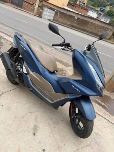 PCX 2024 (ENTRADA A PARTIR DE 4 MIL)