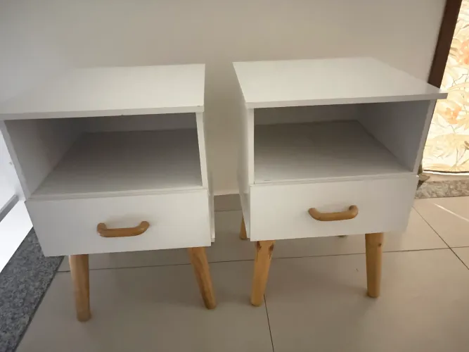 Par de mesa de cabeceira 
