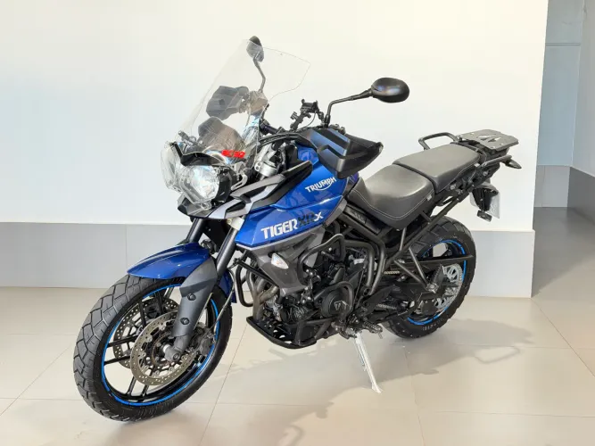 Triumph Tiger 800 XRX