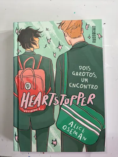 Livro Heartstopper Volume 1