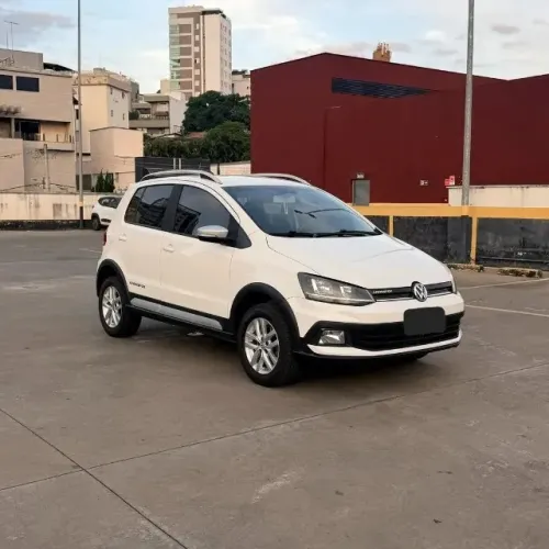 Volkswagen Crossfox 1.6 T. Flex 16V 5P 2015