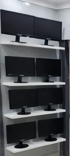 Monitor positivo e Lenovo