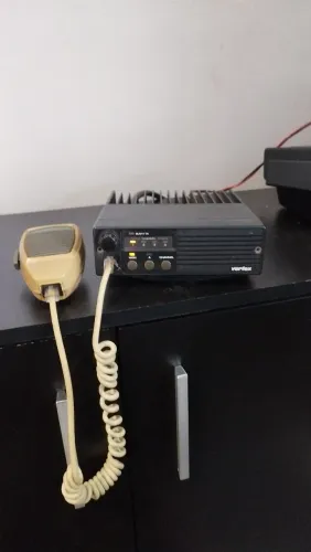 Rádio Vertex FTL-2011 4 canais programável 