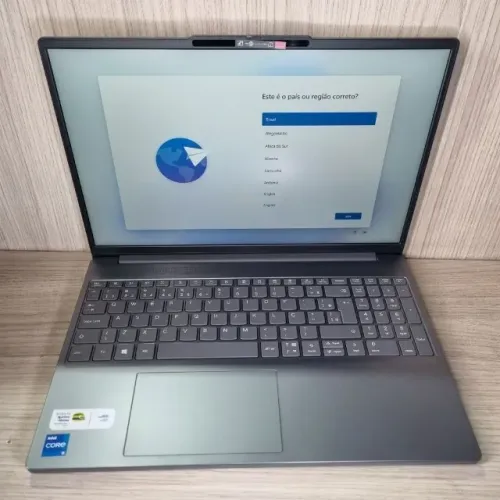 Notebook Lenovo IdeaPad Slim 3 Intel Core i5-13420H 8GB RAM 512GB SSD Win 11 15.3"
