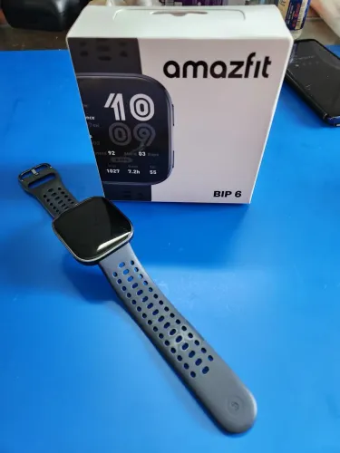 Smartwatch Amazfit Bip 6