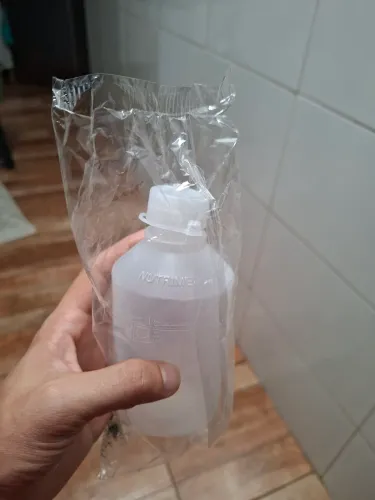 Frasco 300ml.