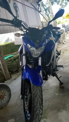 Fazer 250