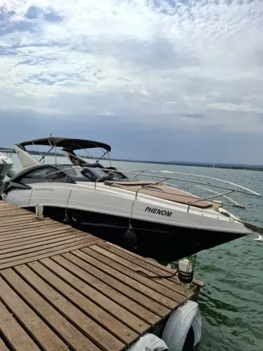Lancha Royal Mariner 30 Pés