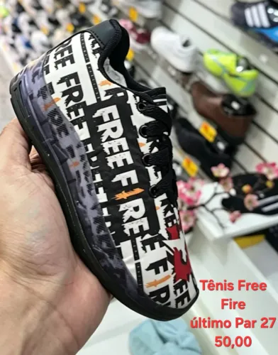Tênis Promoção 50,00