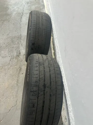 Pneu Michelin Runflat Aro 17 (225/50/17)
