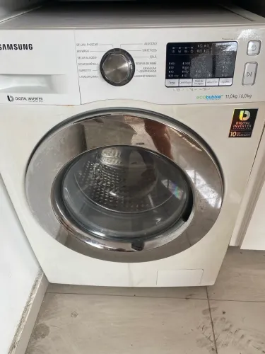 Máquina lava e seca Sansung eco buble