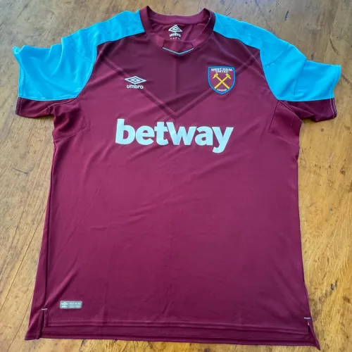 Camisa de time original West Ham 2017/18