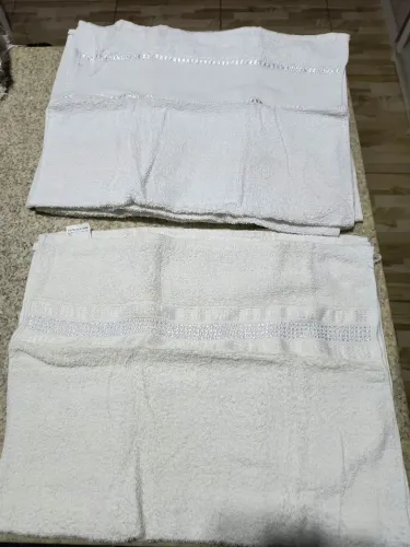 Toalha de rosto branco