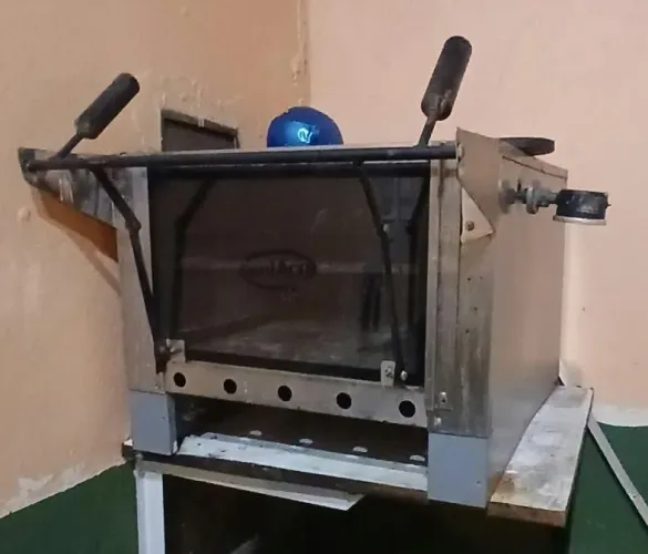 Forno a gás com pedra
