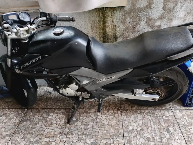 Fazer 250 ys ano 2012/2013