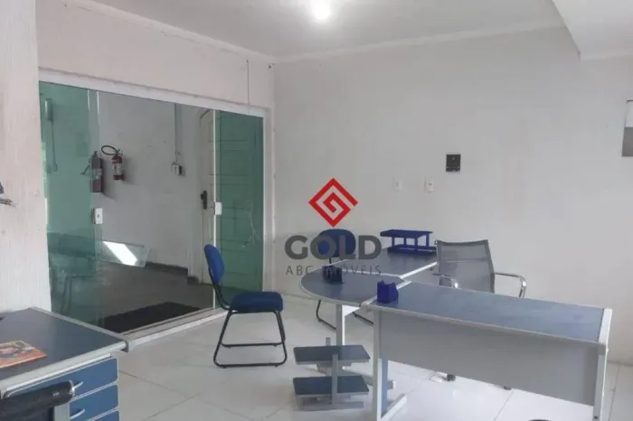 Salão para alugar, 230 m² por R$ 6.041,67/mês - Vila Scarpelli - Santo André/SP