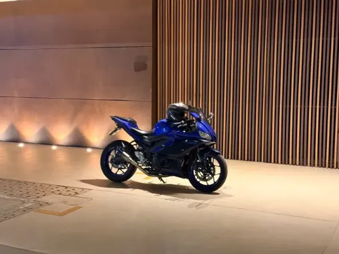 YAMAHA R3 2023 ? 10.000 KM