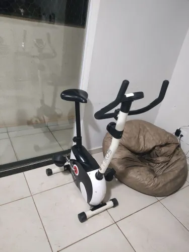 Bicicleta ergométrica vertical Kikos KV 3.1