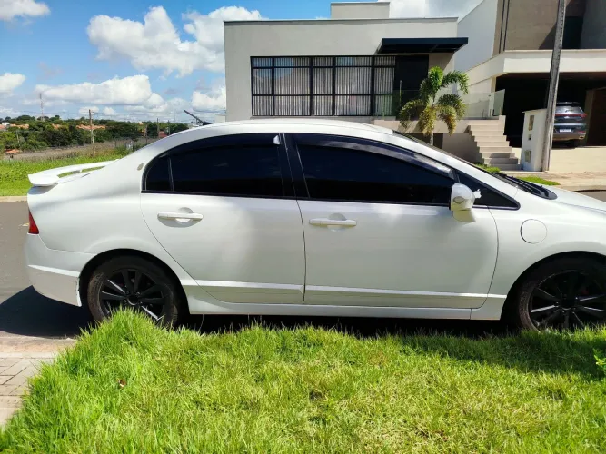 Honda Civic Sedan LXS 1.8/1.8 Flex 16V Mec. 4P 2008