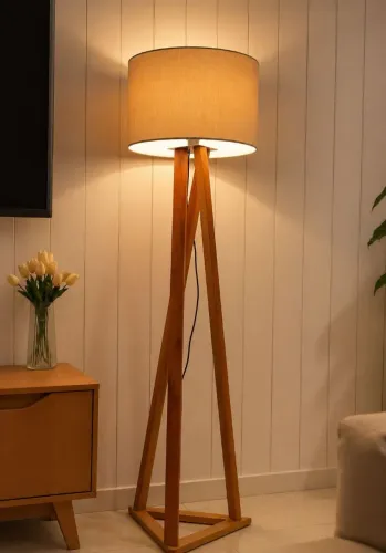 Lindas luminárias de chão artesanaish