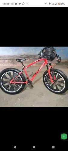 Vendo essa bicicleta top 1.500$ ou troco também com volta da pessoa 