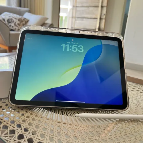 iPad 11ª geração (2025) - 128GB - Prata