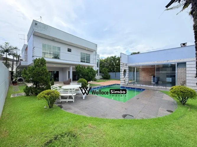 Casa em condomínio Água Cristal