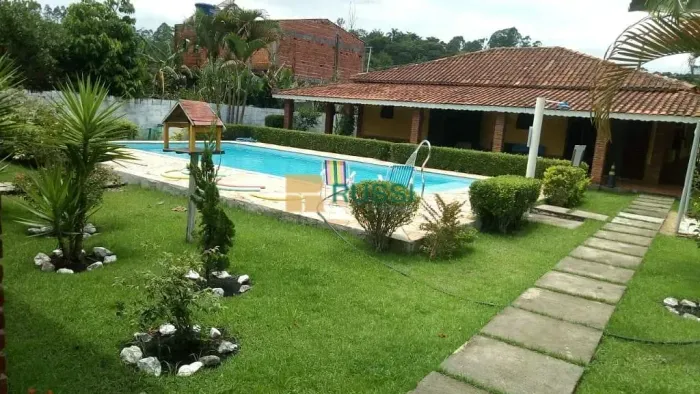 Casa com 4 dormitórios à venda, 650 m² - Recanto das Águas - Igaratá/SP