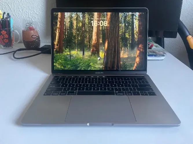 MacBook Pro 2019 | 8GB | 128GB