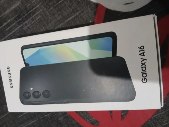 Telefone tem um mês 