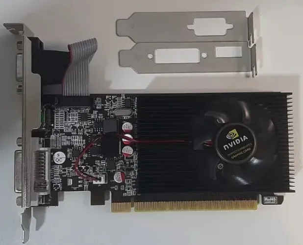 PLACA DE VÍDEO GT 730 (Negocio)