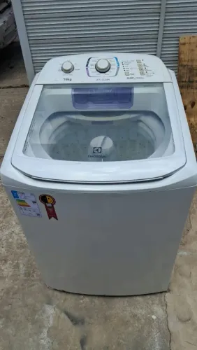 Máquina de lavar Eletrolux