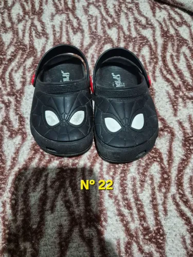 Crocs infantil