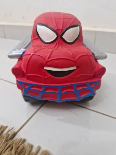 Carrinho Tonka Chuck- Spider Man - Hasbro 2015