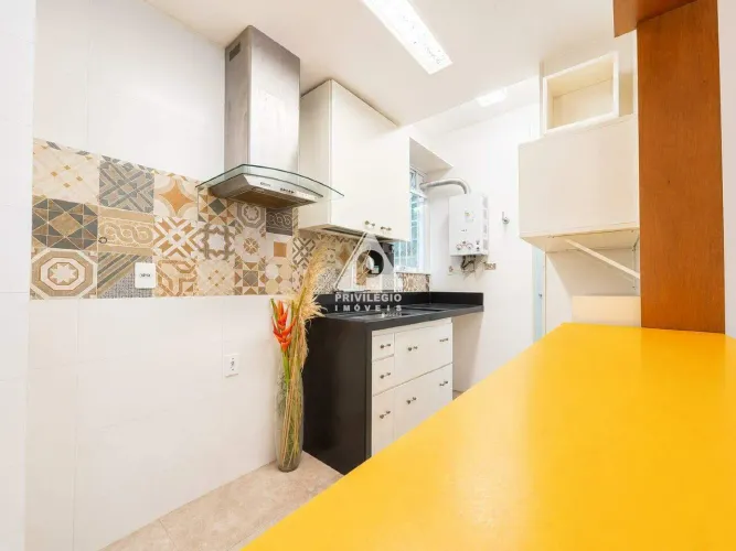 Apartamento 2 quartos, frente, Flamengo | Próx ao metrô e Loja Vó Alzira