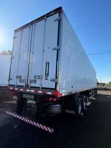 carreta 28 pallets frigorífica seminova 2019 marca randon